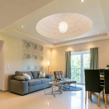Guest house Memory - Ferienapartments & - Mediterraner Flair In Der Rhoen