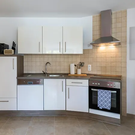 Guest house Memory - Ferienapartments & - Mediterraner Flair In Der Rhoen