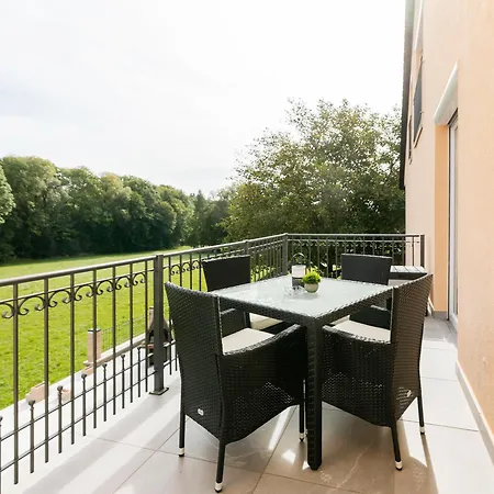 Memory - Ferienapartments & - Mediterraner Flair In Der Rhoen Bischofsheim an der Rhoen