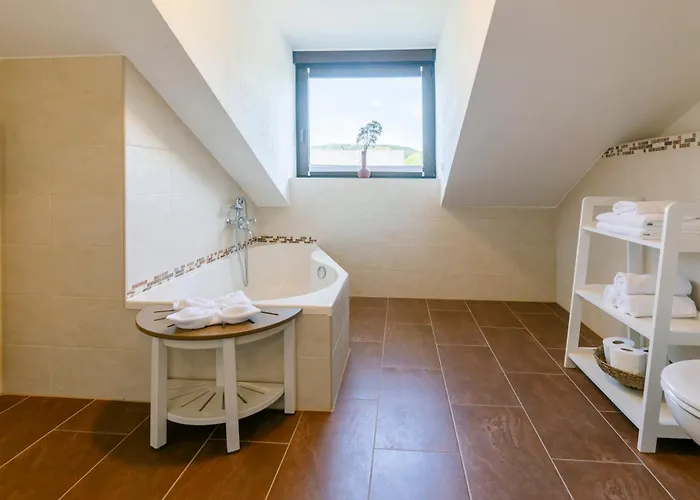 Memory - Ferienapartments & - Mediterraner Flair In Der Rhoen بيت ضيافة Bischofsheim an der Rhön